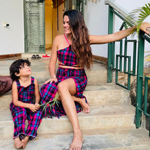 Load image into Gallery viewer, <transcy>MASAI SKIRT</transcy>